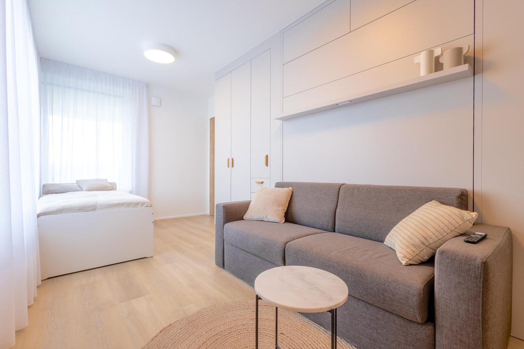Bright 2Br - 7Th Floor, Balcony, Free Parking By Gravity Prague Apartamento Exterior foto