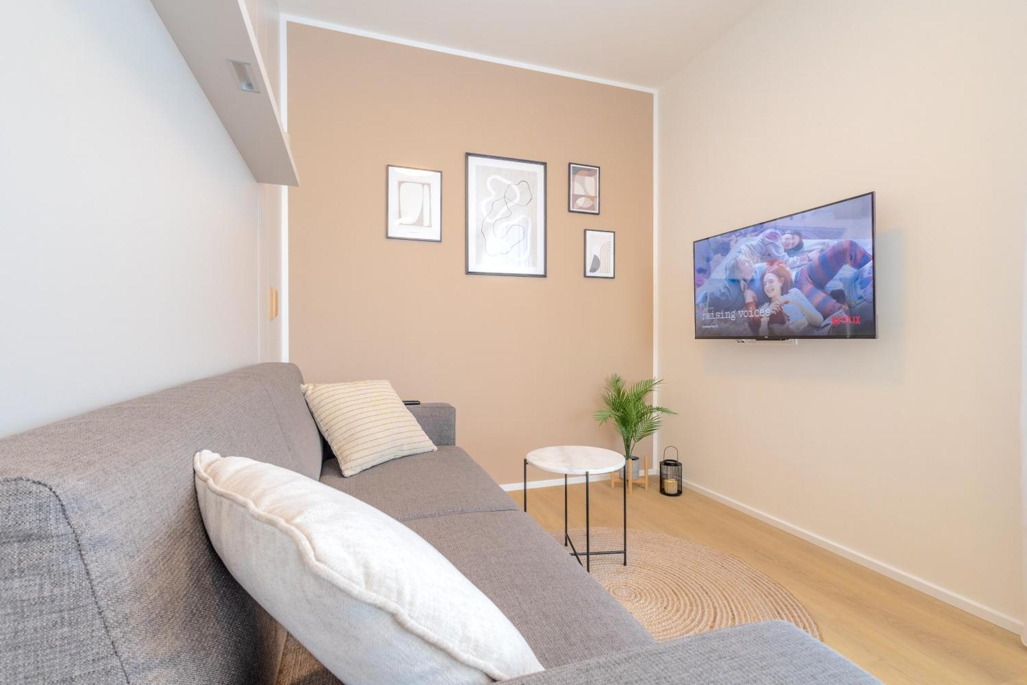 Bright 2Br - 7Th Floor, Balcony, Free Parking By Gravity Prague Apartamento Exterior foto