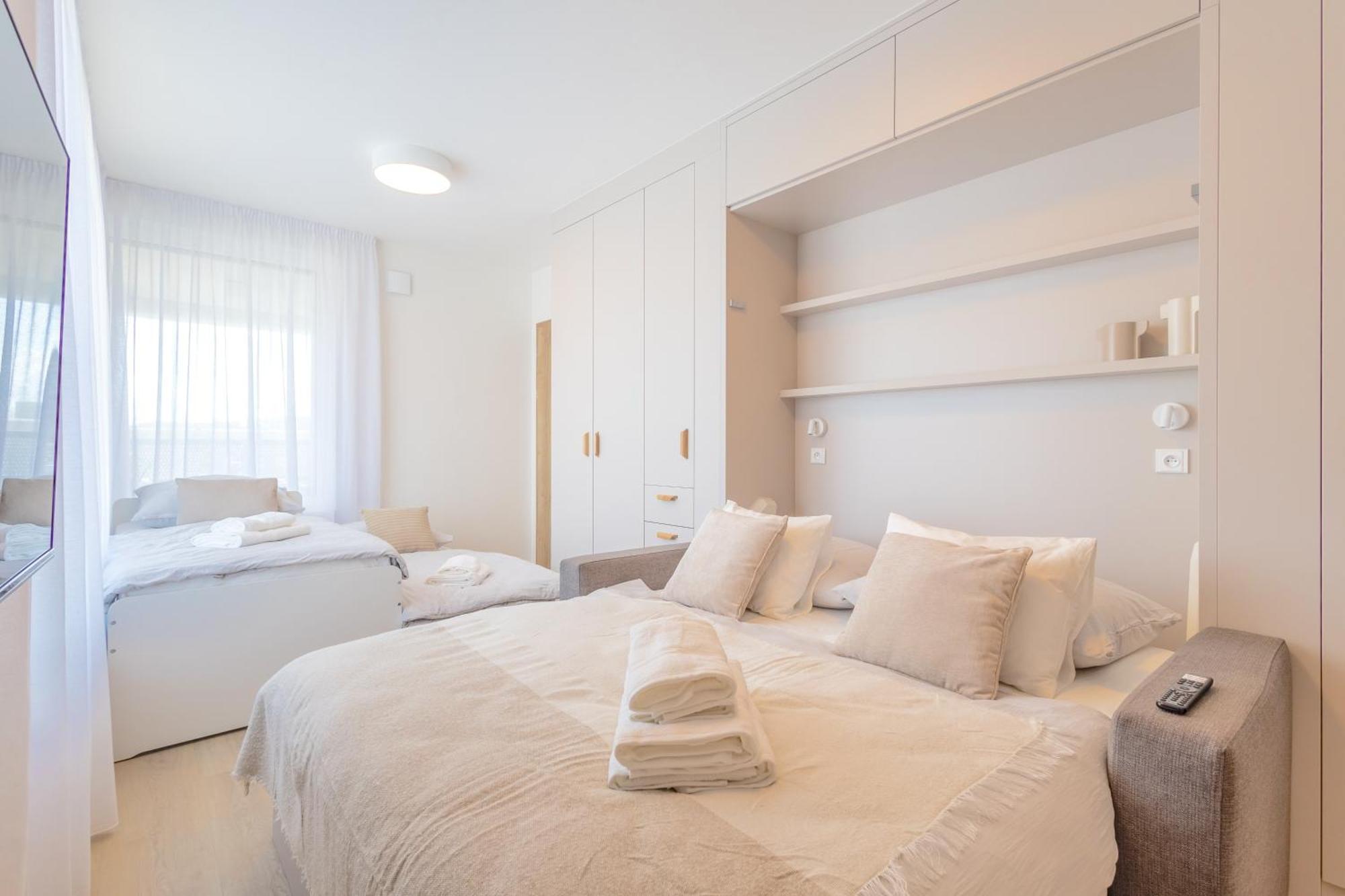 Bright 2Br - 7Th Floor, Balcony, Free Parking By Gravity Prague Apartamento Exterior foto
